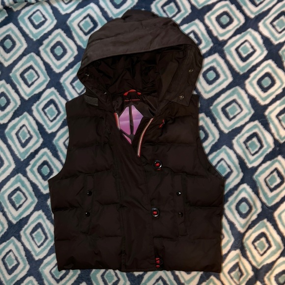 American Eagle Brown Puffer Vest - Picture 1 of 4